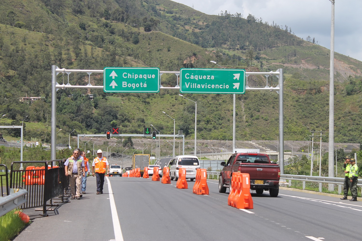 Plan Reversible Operará Sobre La Vía A Bogotá El Domingo De Pascuas Reportó El Concesionario